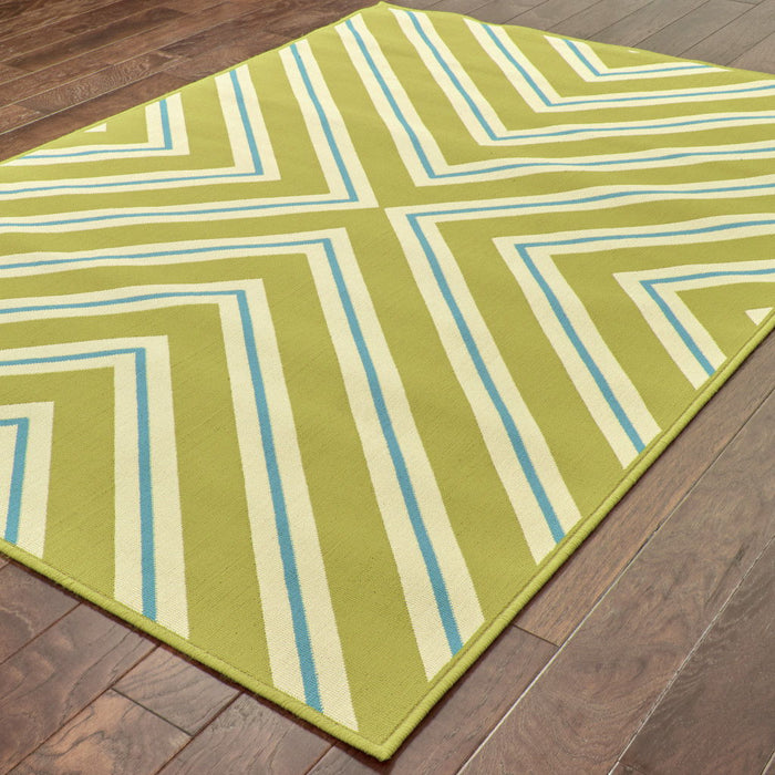 9' X 13' Geometric Stain Resistant Indoor & Outdoor Area Rug - Green / Blue