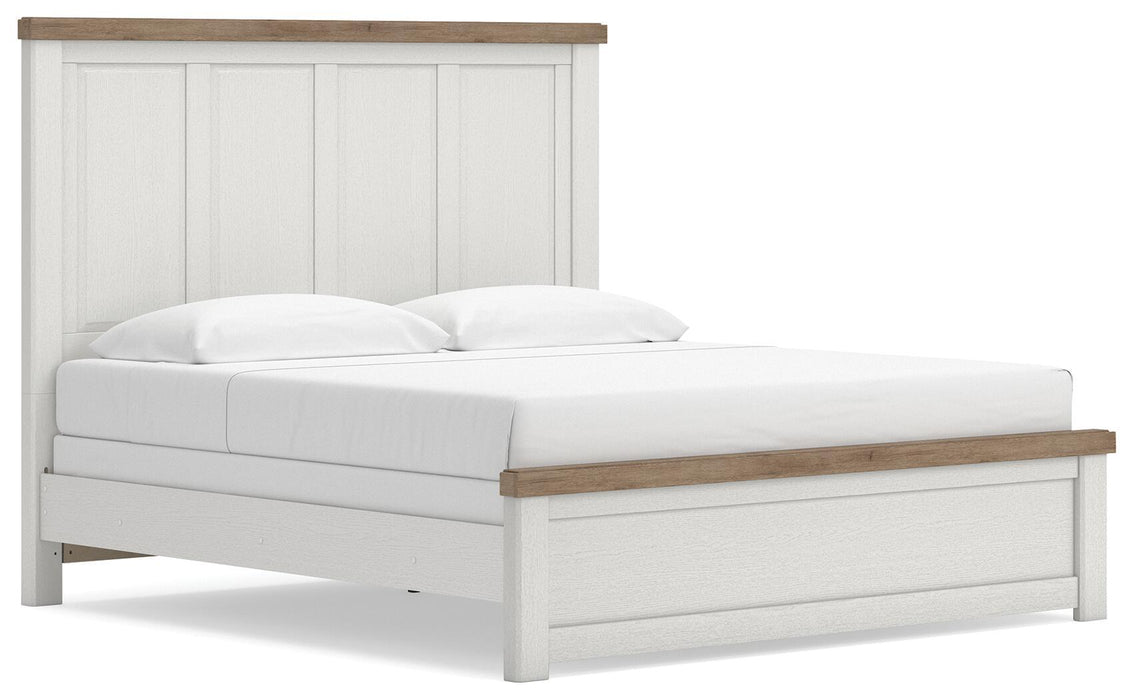 Savonport - Panel Bed Benchcraft®