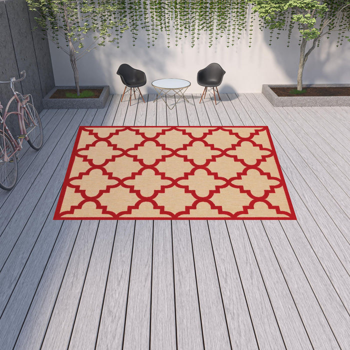 10' X 13' Geometric Stain Resistant Outdoor / Indoor Area Rug - Red