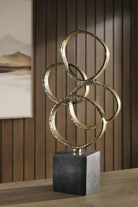 Wellcott - Sculpture - Gold Finish / Black Signature Design by Ashley®
