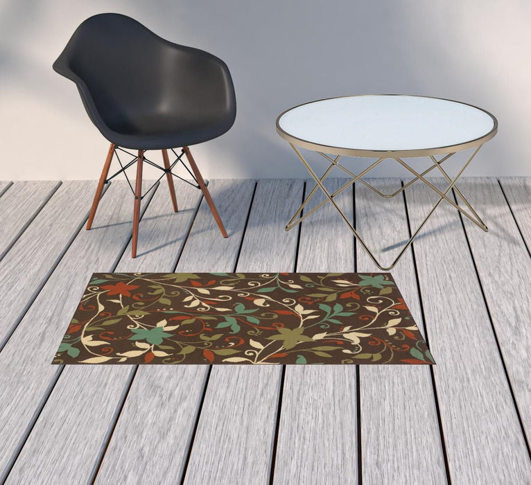 2' X 4' Floral Stain Resistant Outdoor / Indoor Area Rug - Brown