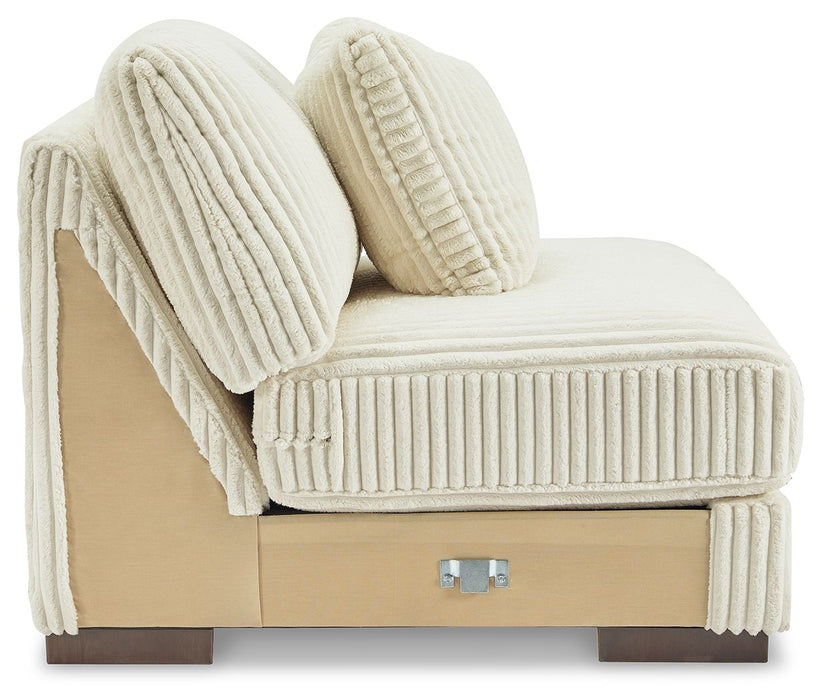 Lindyn - 6 Piece Sectional Signature Design by Ashley®