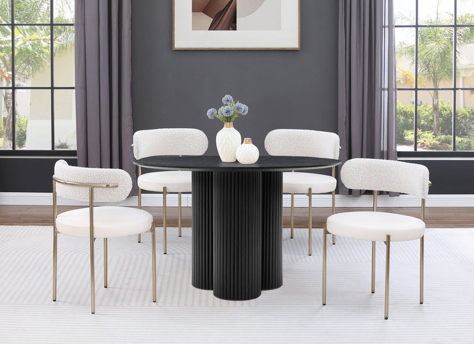 Simba - Dining Table Meridian Furniture