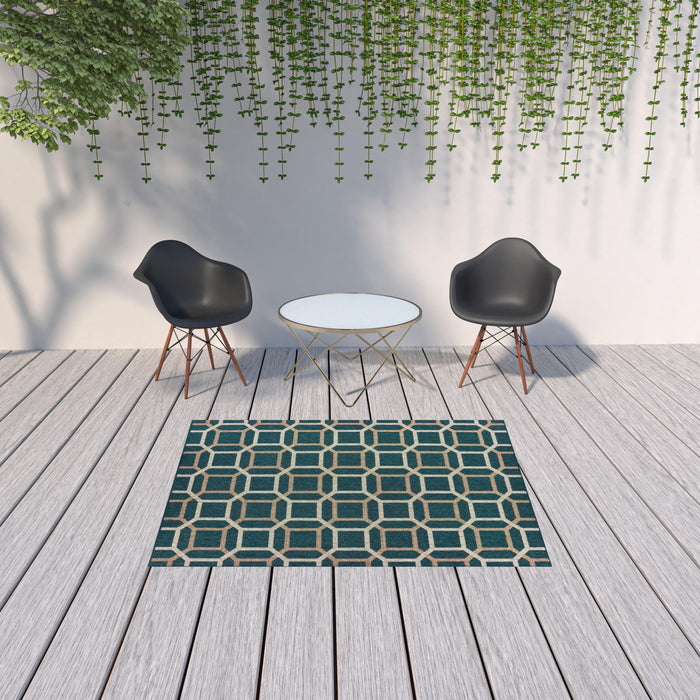 5' X 7' Geometric Stain Resistant Outdoor & Indoor Area Rug - Blue / Gray