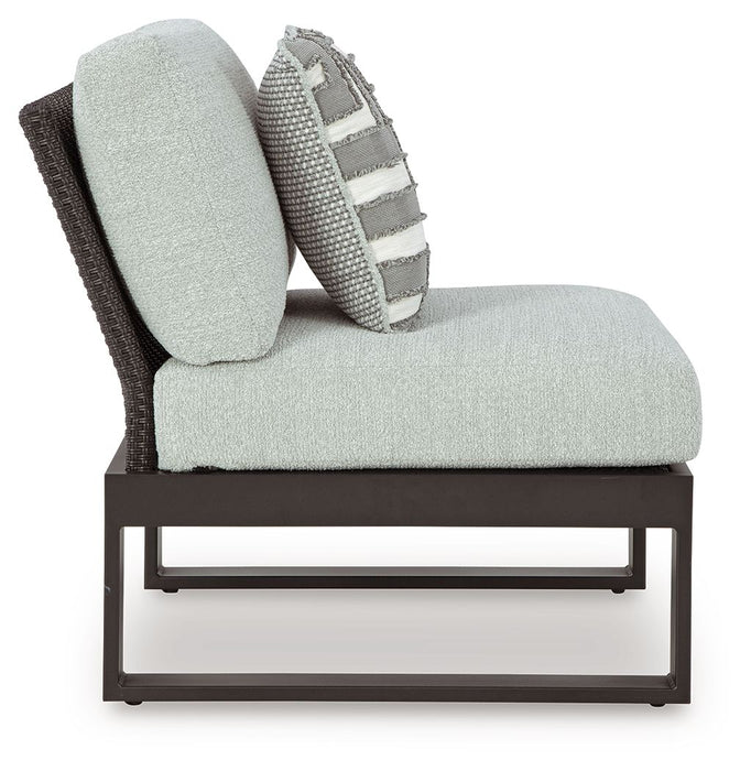 Beachloft - 5-Piece Outdoor Sectional - Black / Gray Signature Design by Ashley®
