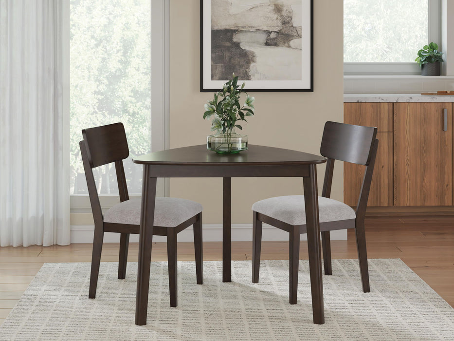 Shorbyn - 3 Pc. - Dining Table And 2 Chairs - Merlot Signature Design by Ashley®