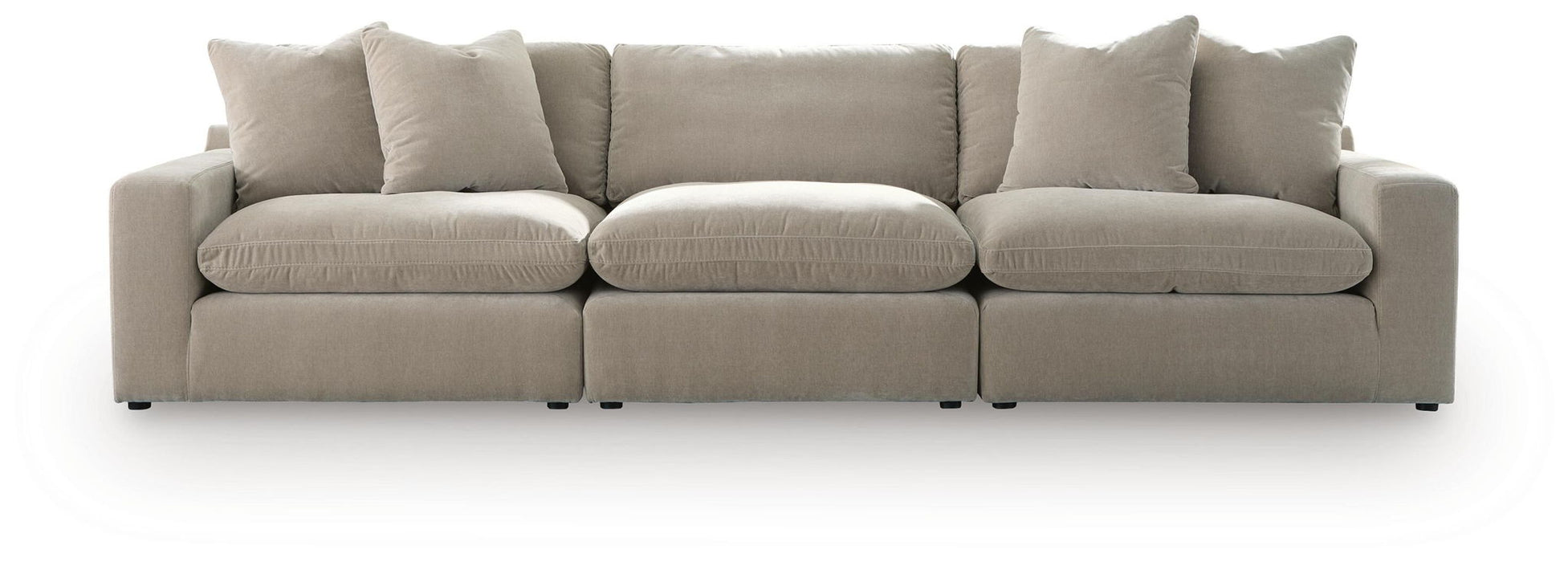 Maxton Heights - Sectional Benchcraft®
