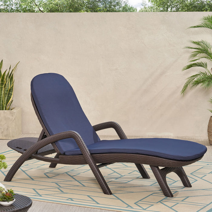 Mikael Chaise Lounge Cushion - Navy