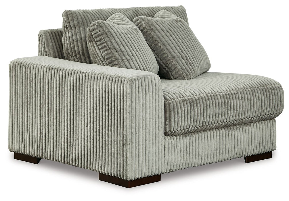 Lindyn - 3 Piece Sectional Signature Design by Ashley®