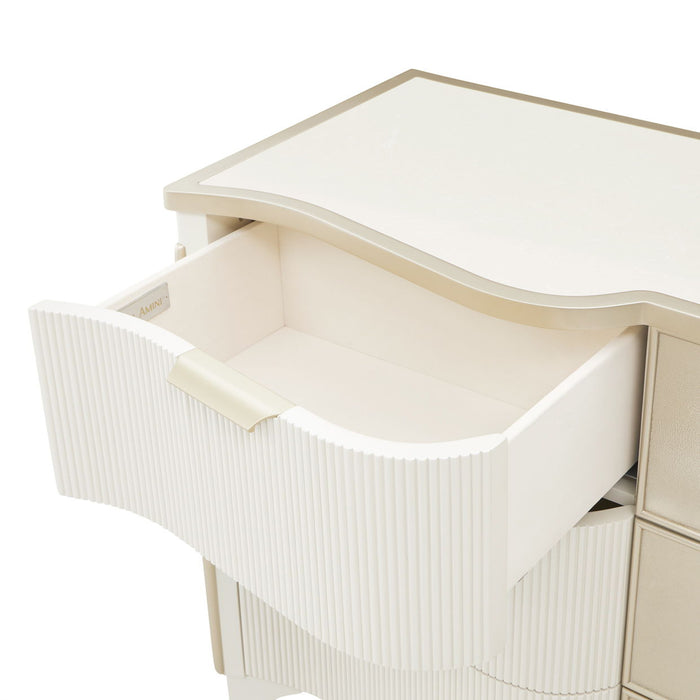 La Marisia - Dresser