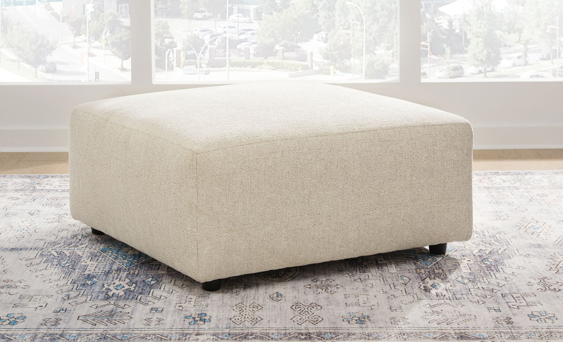 Edenfield - Living Room Set Signature Design by Ashley®