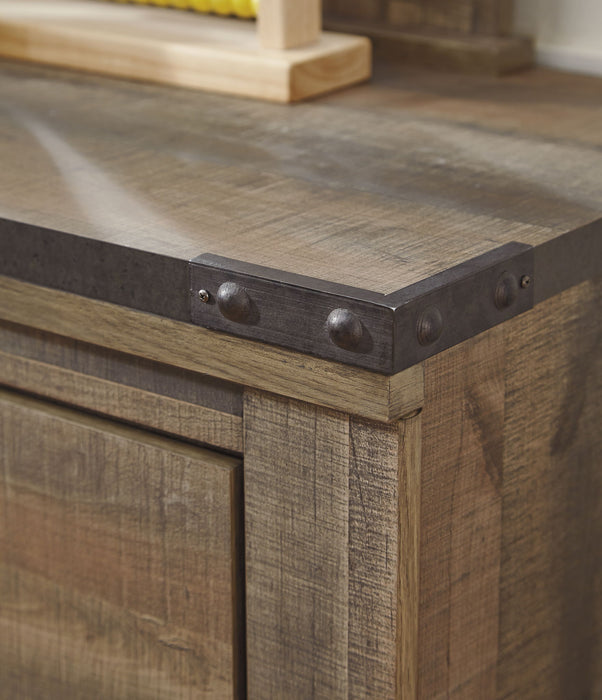 Trinell - Five Drawer Chest - Brown Signature Design by Ashley®