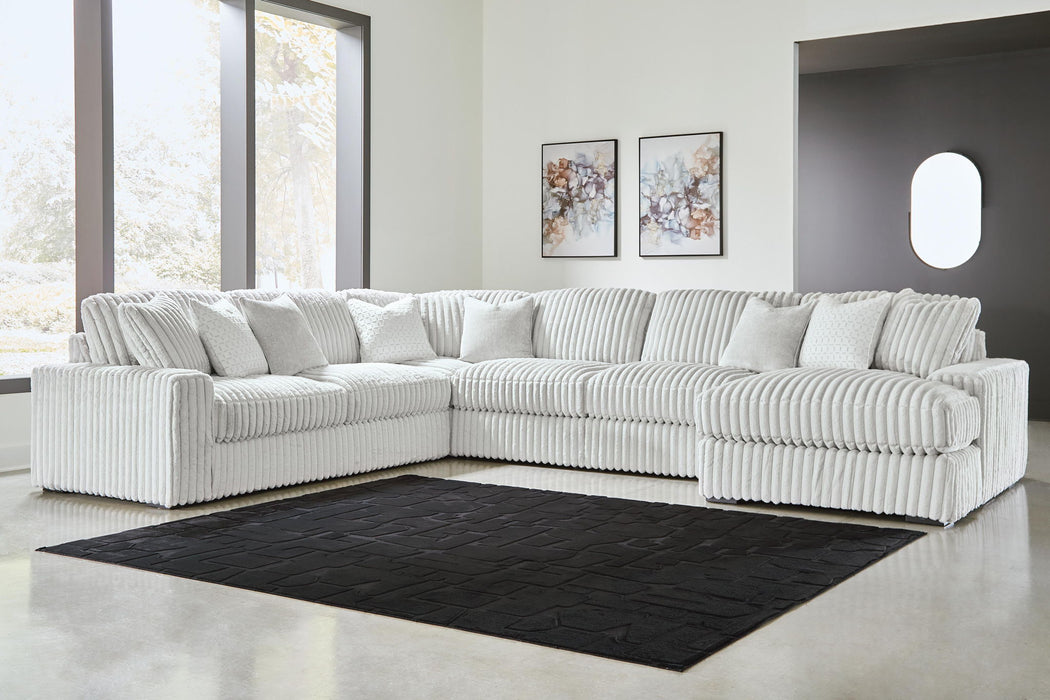Stupendous - Sectional Signature Design by Ashley®