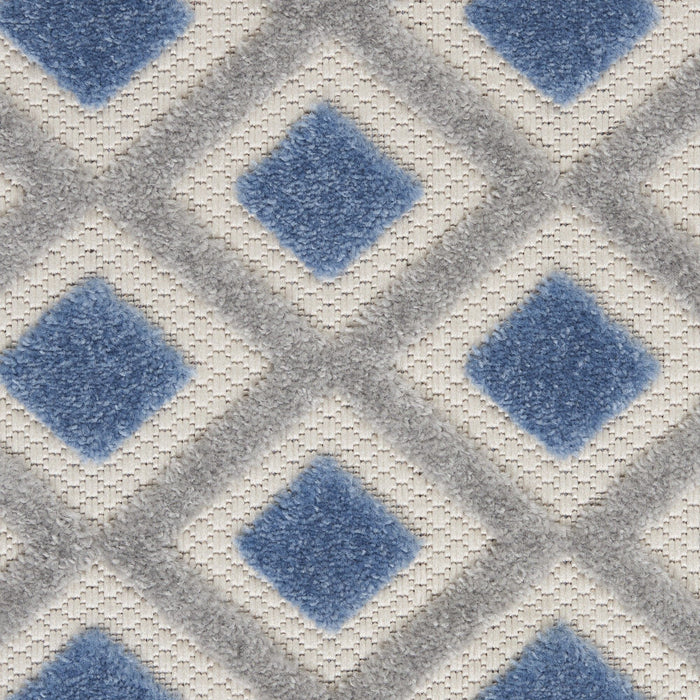 7' X 10' Geometric Indoor / Outdoor Area Rug - Blue / Gray