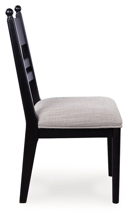 Greddinton - Dining Table Set Signature Design by Ashley®
