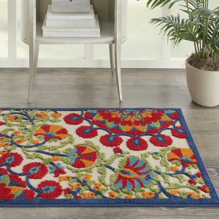 3' X 4' Floral Indoor / Outdoor Area Rug - Red / Ivory