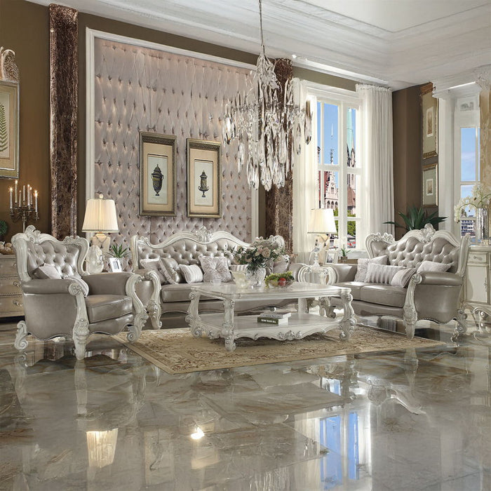 Versailles - Chair (w/2 Pillows)