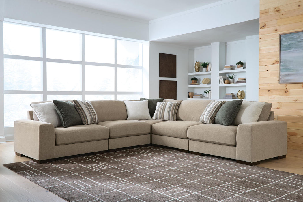 Linenhause - Sectional Benchcraft®