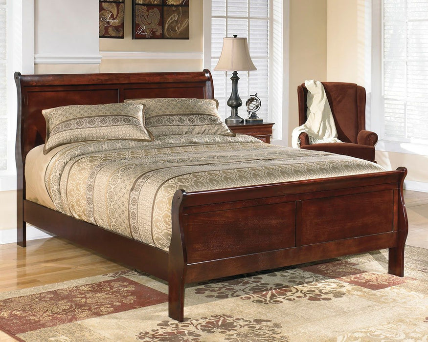 Alisdair - Sleigh Bed Signature Design by Ashley®