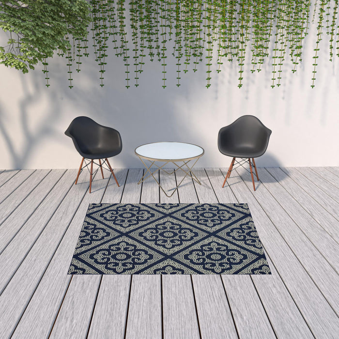 5' X 8' Geometric Stain Resistant Indoor / Outdoor Area Rug - Blue / Ivory