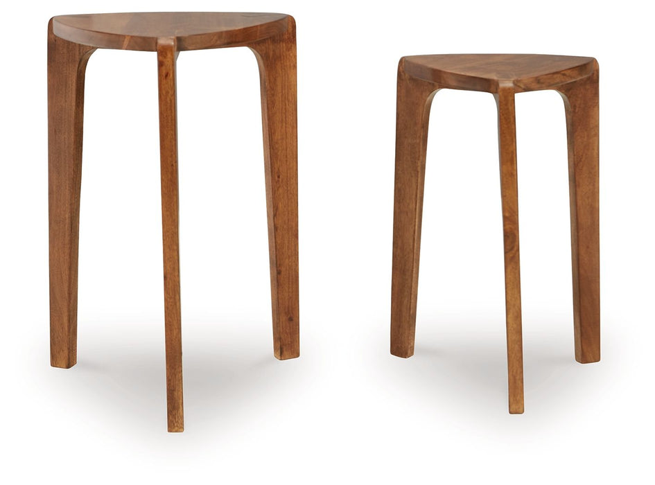 Brynnleigh - Accent Table Set (Set of 2) - Medium Brown Signature Design by Ashley®