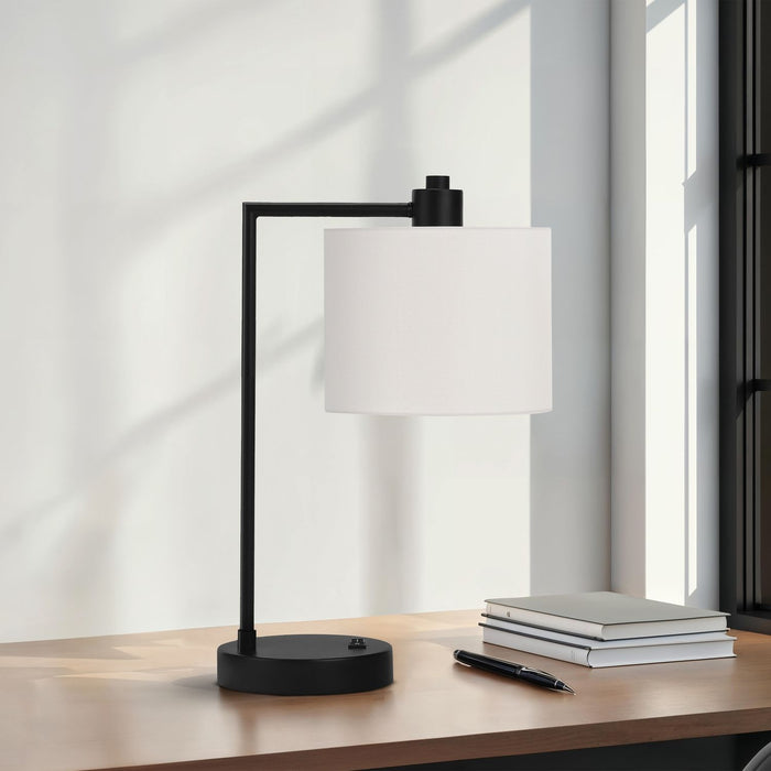 Lighting, Table Lamp, USB Port Included, Modern - Black / Cream 8th Street