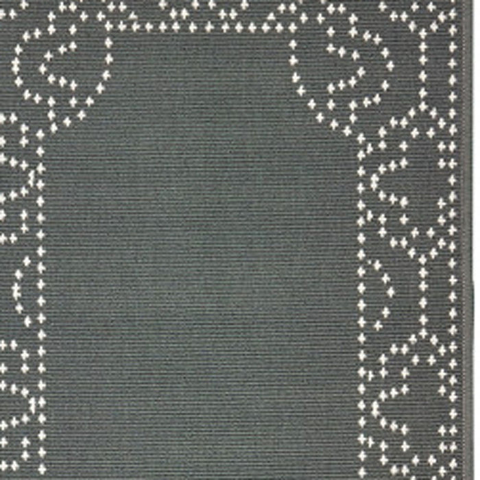 2' X 8' Stain Resistant Indoor / Outdoor Area Rug - Gray / Ivory