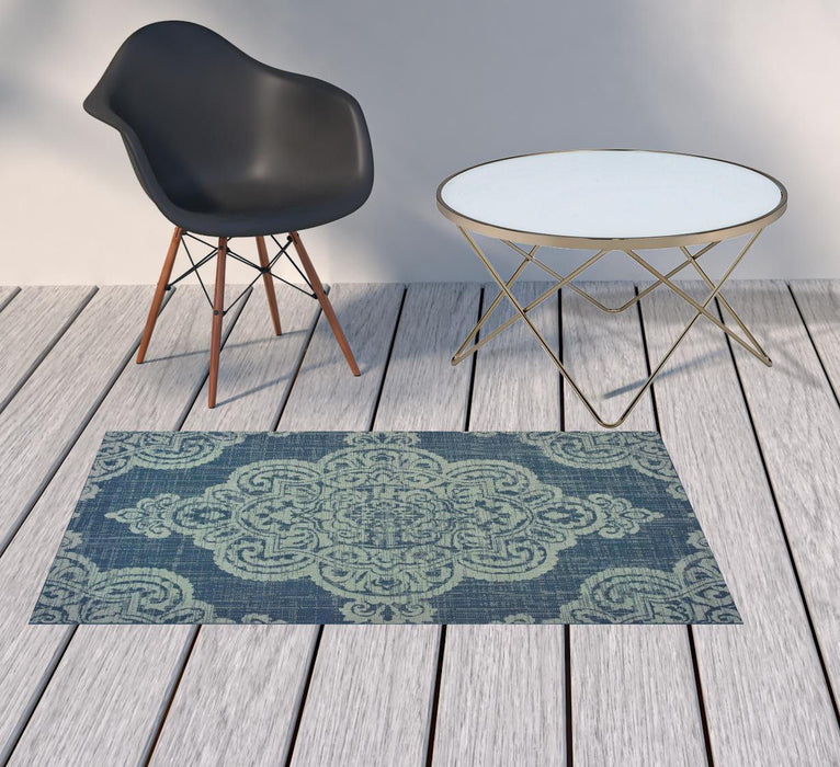 2' X 4' Oriental Stain Resistant Indoor & Outdoor Area Rug - Blue