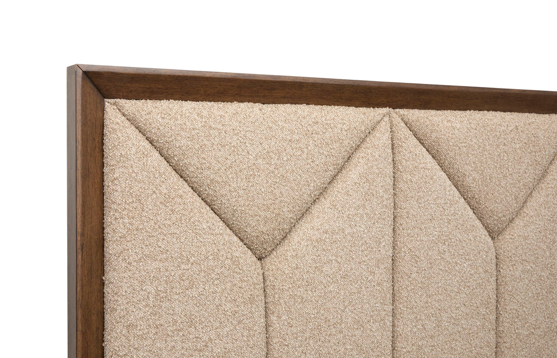 Callisto - Upholstered Panel Storage Bed Magnussen Furniture