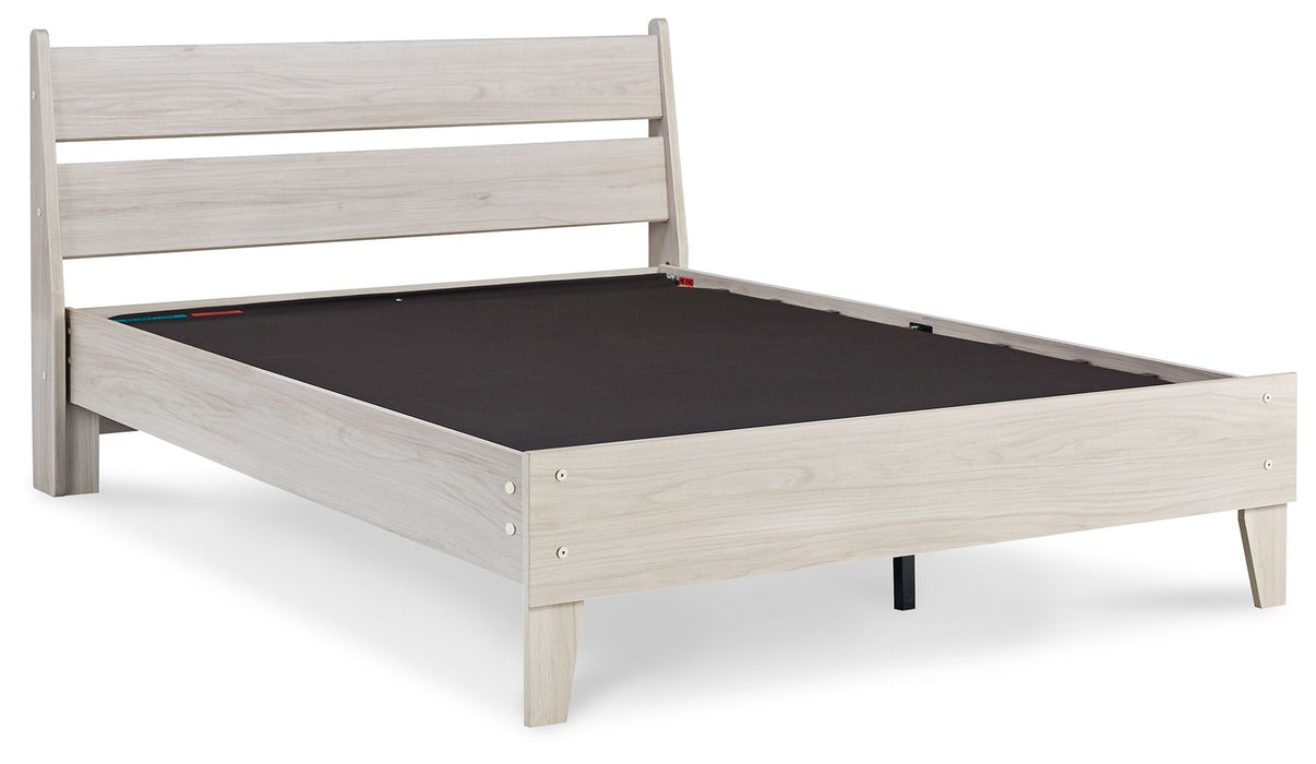 Socalle - Panel Platform Bed Signature Design by Ashley®
