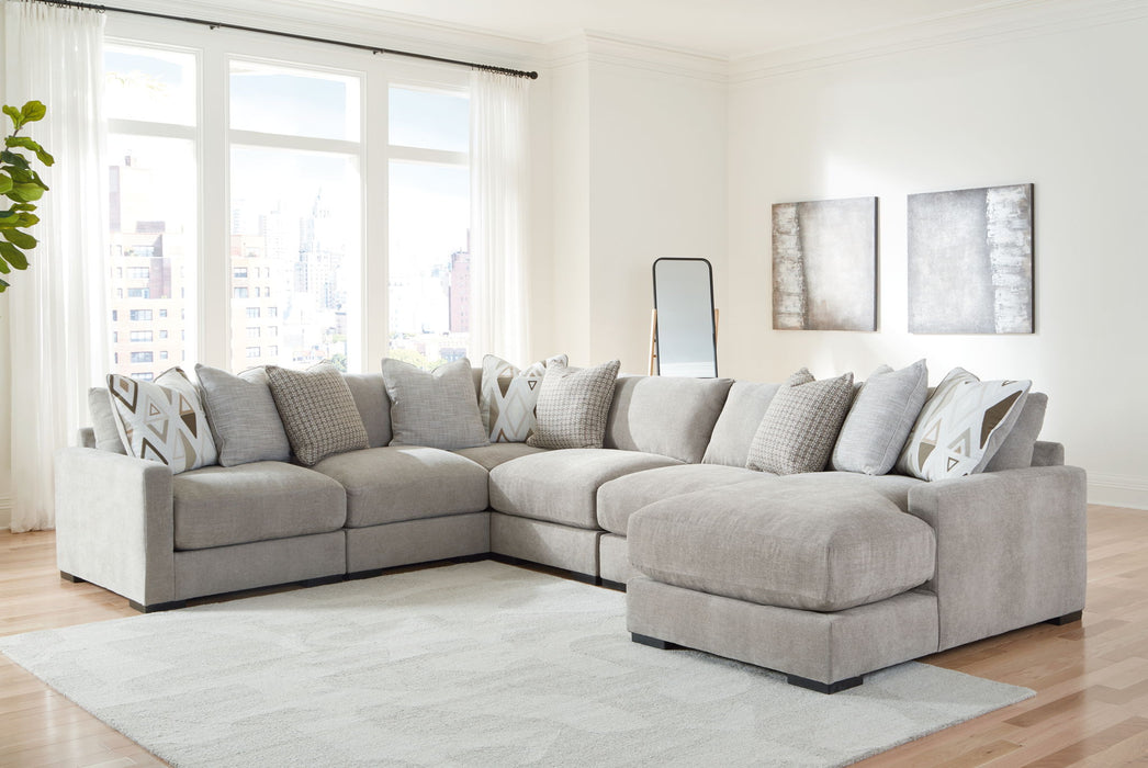Aslan Court - Sectional With Ottoman Set Benchcraft®