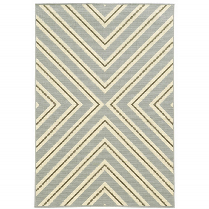 9' X 13' Geometric Stain Resistant Outdoor & Indoor Area Rug - Gray / Ivory