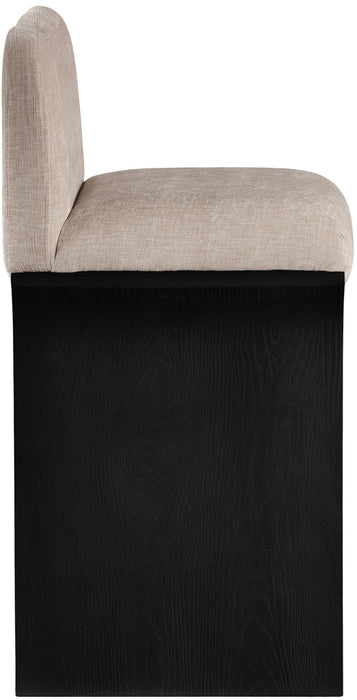 Shaw - Counter Stool - Black Base Meridian Furniture