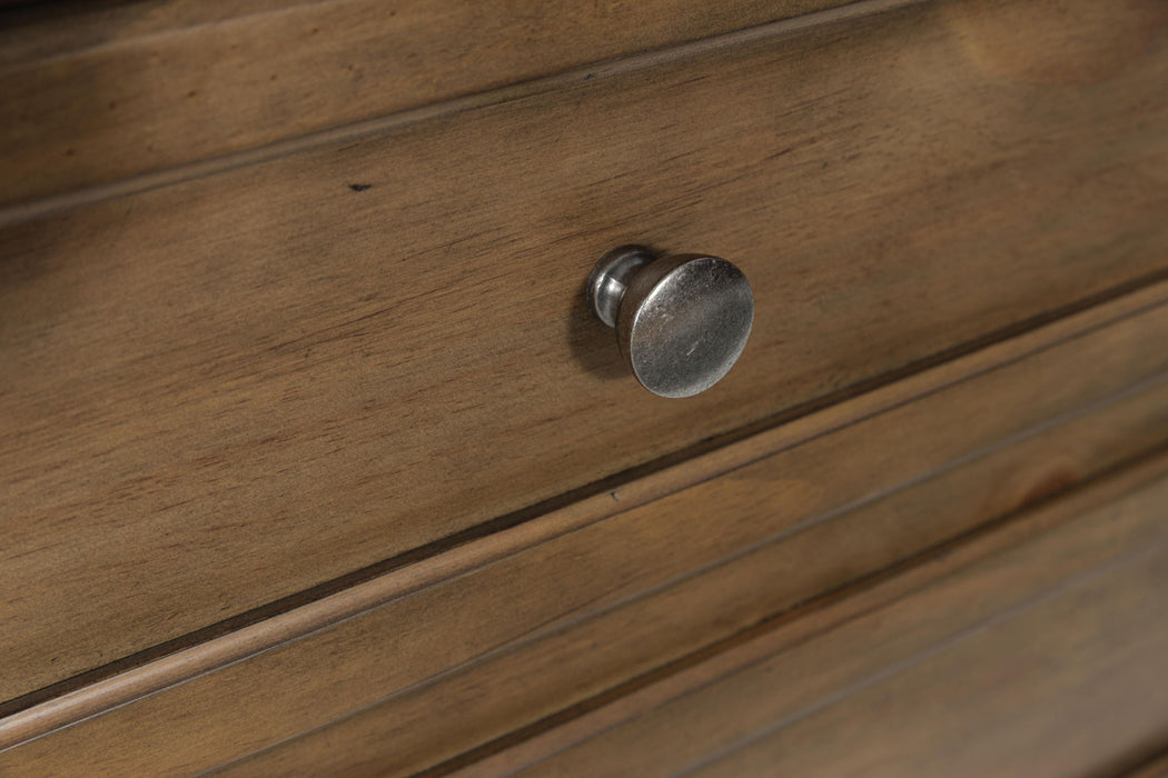 Feddinger - Dresser And Mirror - Medium Brown Signature Design by Ashley®