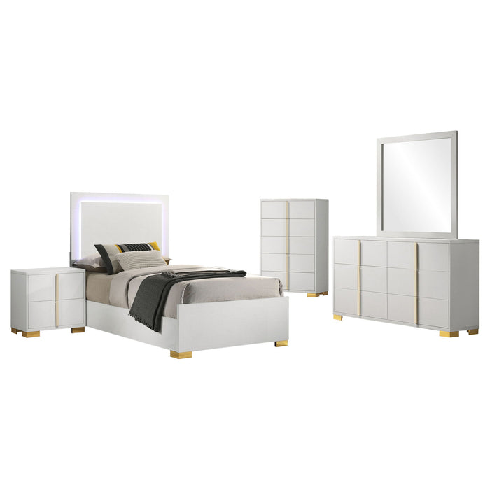 Bedroom Set With Accents Furniture Max