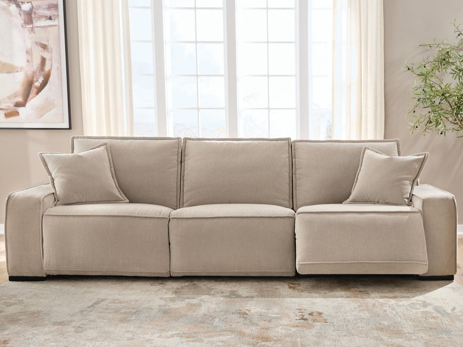 Carceri - Reclining Sectional Benchcraft®