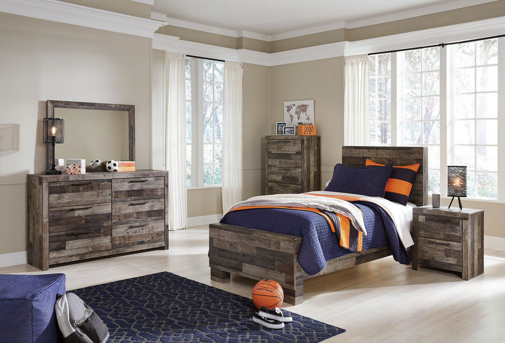 Derekson - Panel Bed Benchcraft®
