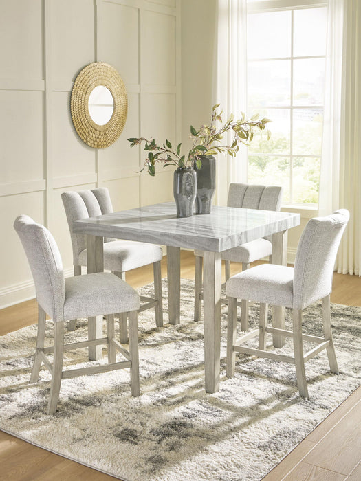 Larawyn - 5 Pc. - Counter Height Dining Table And 4 Barstools - Bisque Signature Design by Ashley®
