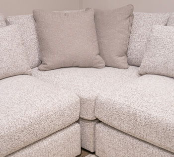 Ashbourne Estate - Wedge - Snowstone