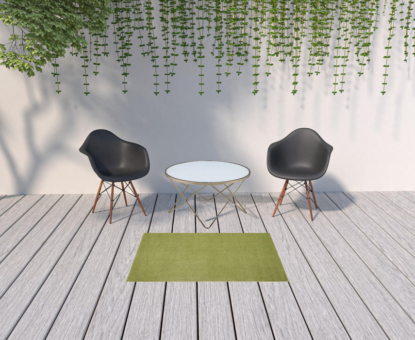 3' X 5' Non Skid Indoor / Outdoor Area Rug - Green