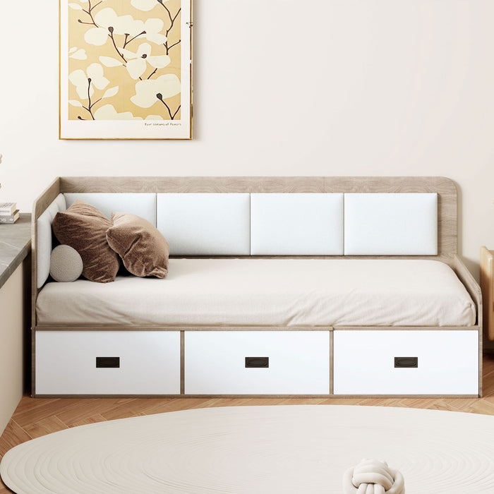 Daybed With Three Drawers And Three Storage Compartments