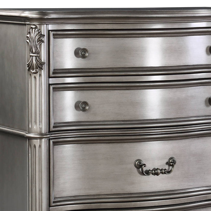 Ariadne - Chest - Antique Silver