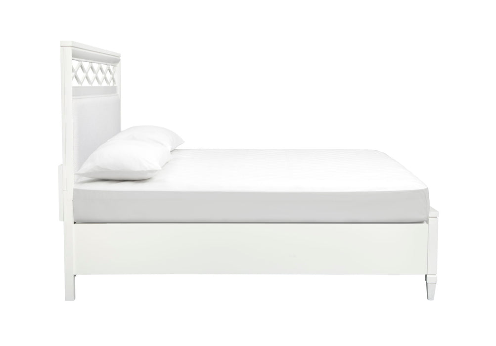 Springhouse - Upholstered Panel Bed Magnussen Furniture