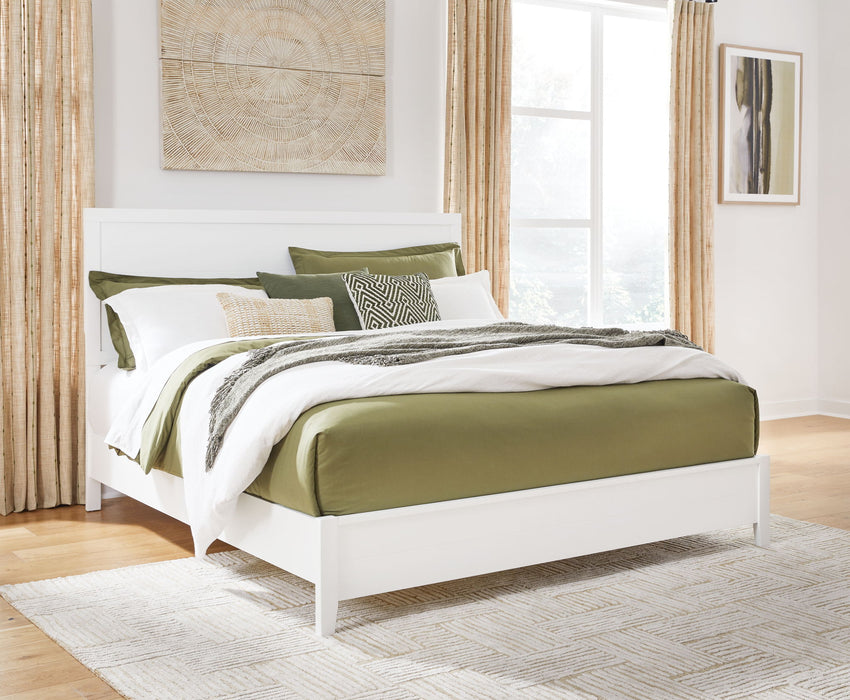 Binterglen - King Panel Bed - White Signature Design by Ashley®