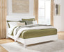 Binterglen - King Panel Bed - White Signature Design by Ashley®