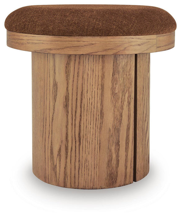 Lewisen - Accent Ottoman - Clay Signature Design by Ashley®