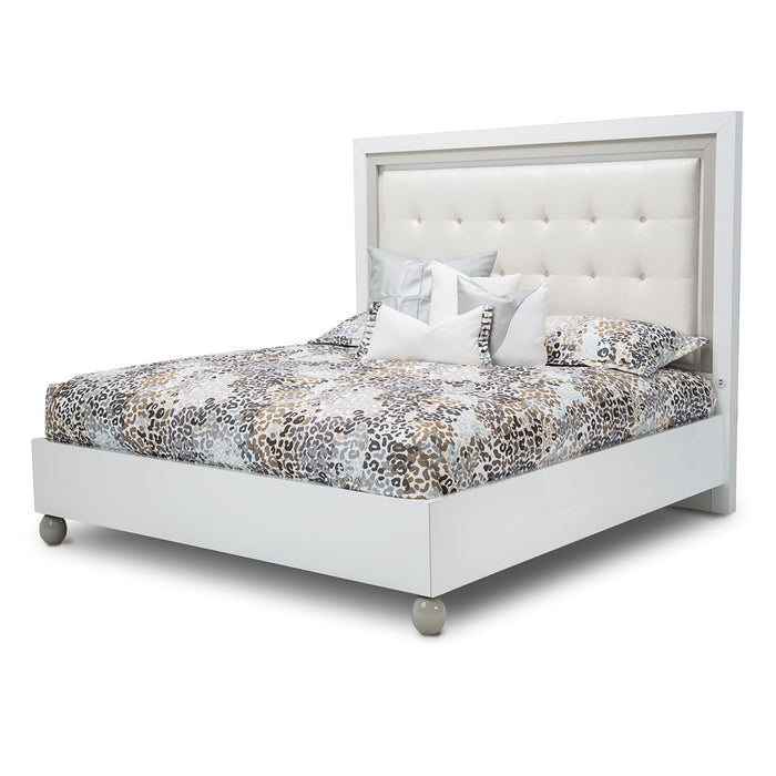 Sky Tower - Upholstered Bed