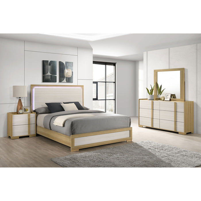 Lincoln - 4 Piece Queen Bedroom Set With LED Lighting - Natural Furniture Max