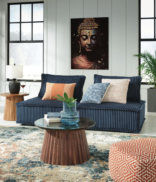 Bales - Sectional Signature Design by Ashley®