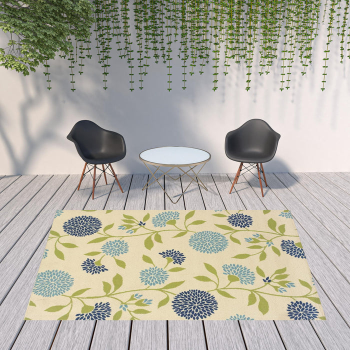 8' X 11' Floral Stain Resistant Outdoor / Indoor Area Rug - Green / Ivory